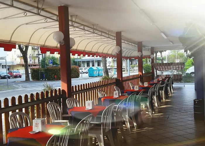 Hotel Edera 2*